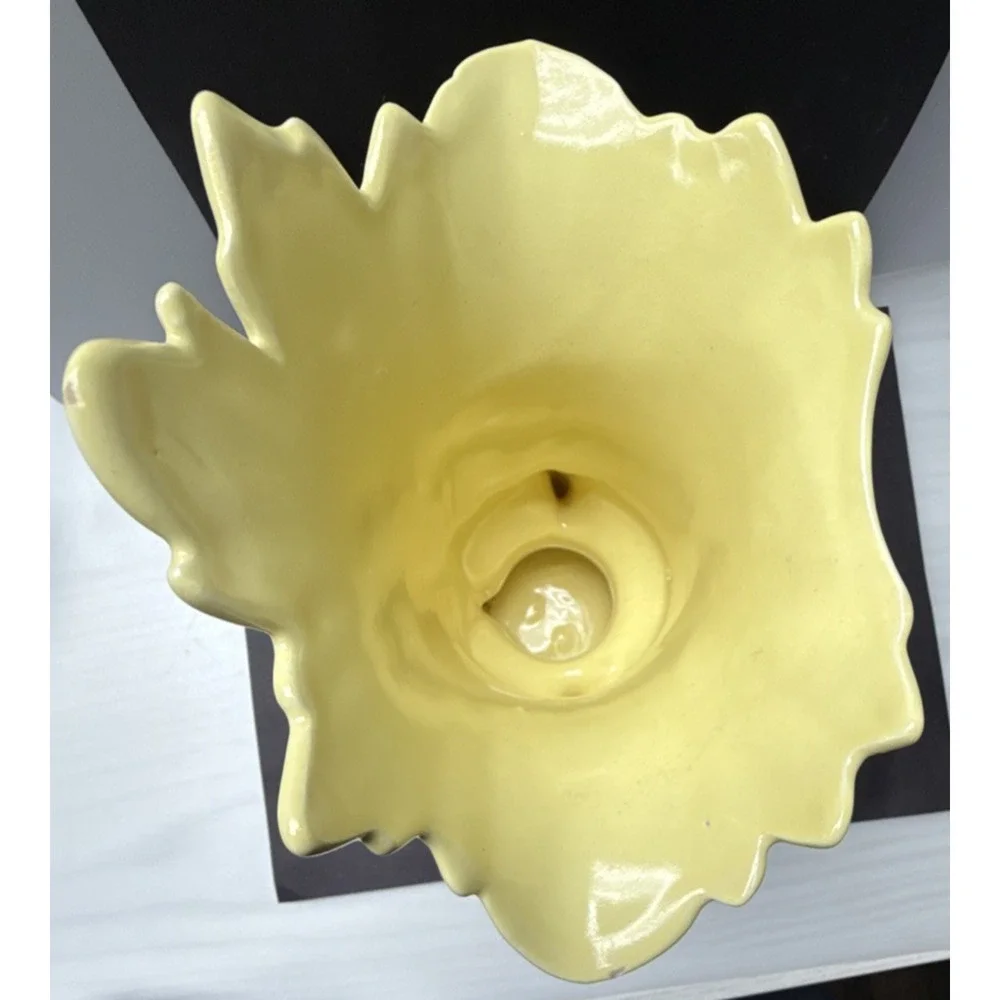 Vintage Camark Art Pottery Vase Planter Handles Leaf Shaped Yellow #807 As-Is